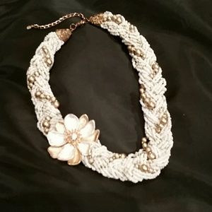 STUNNING cream and gold statement necklace!